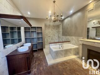  Maison  vendre 10 pices 300 m