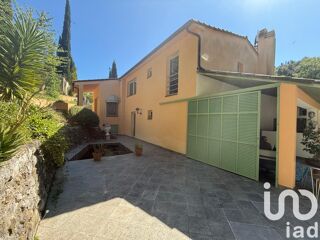  Villa  vendre 6 pices 204 m