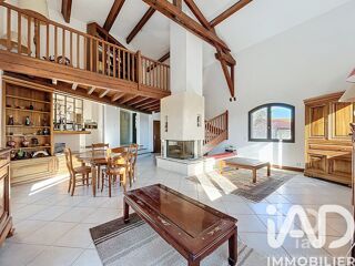  Villa � vendre 7 pi�ces 210 m�