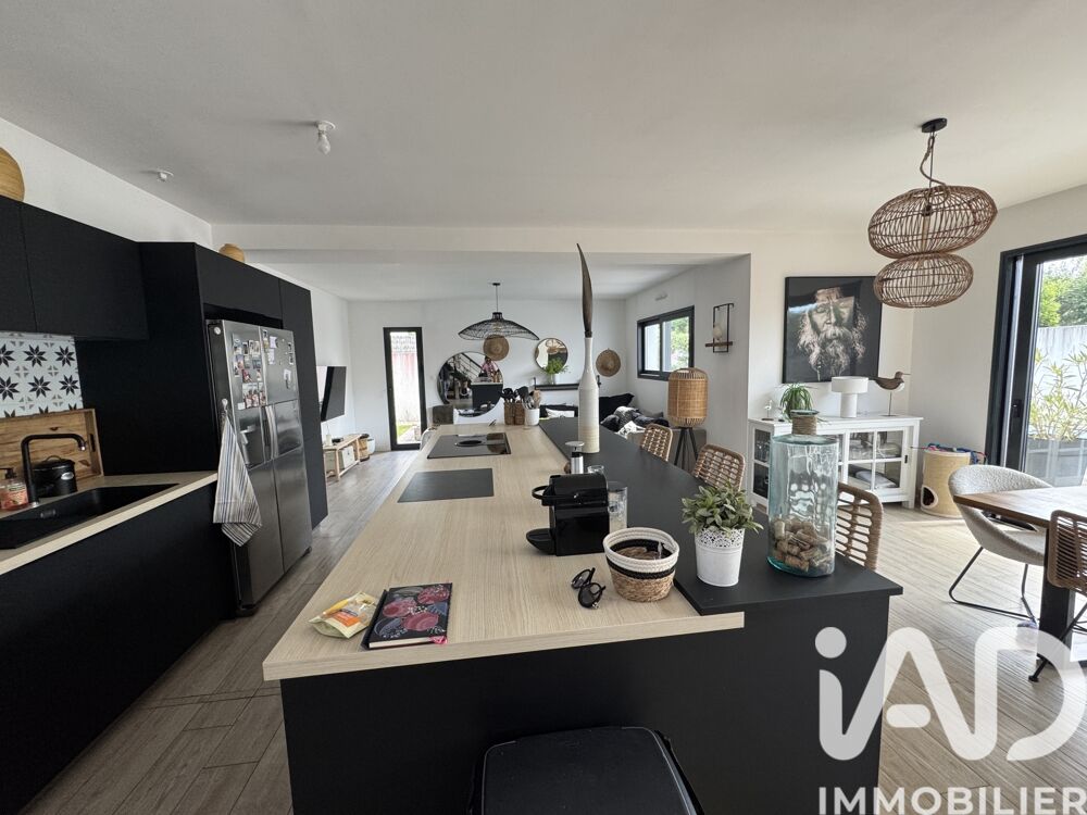 � vendre  Villa Les Sables-d'Olonne (85180)