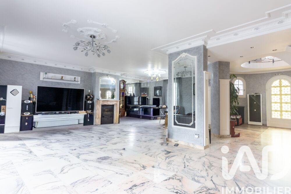 � vendre  Maison Bron (69500)