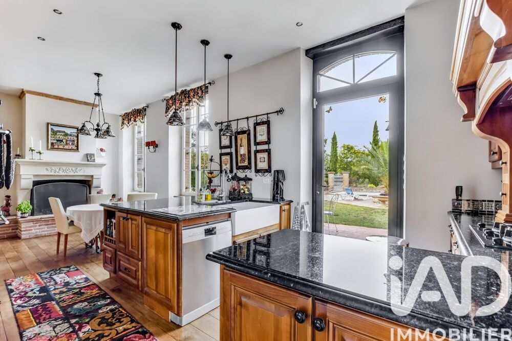 � vendre  Maison Larra (31330)