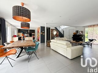  Maison  vendre 7 pices 197 m