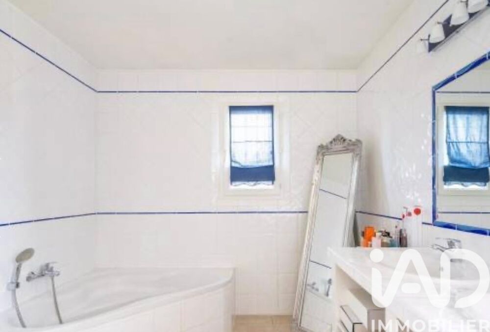  vendre  Maison Saint-Cyr-sur-Mer (83270)