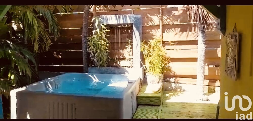 � vendre  Maison Sainte-Anne (97180)