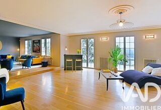  Maison � vendre 9 pi�ces 346 m�