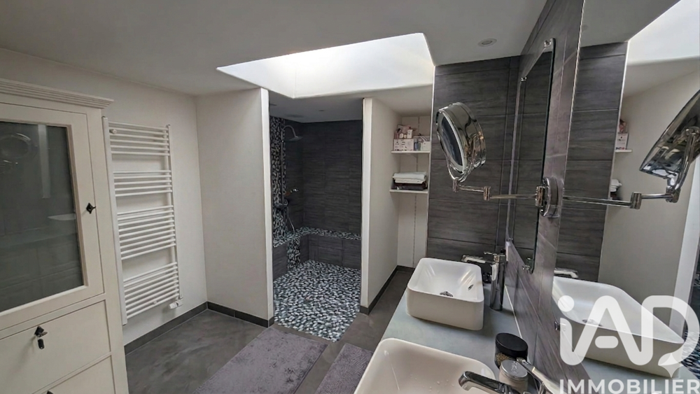 � vendre  Maison L'Isle-sur-la-Sorgue (84800)