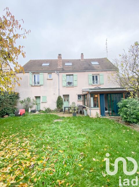  Vente Maison/villa 8 pi�ces Maison - 8 pi�ce(s) - 219 m�