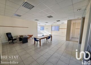  Immeuble � vendre 338 m�