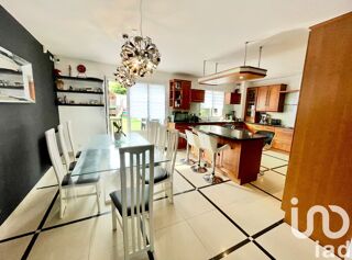  Maison � vendre 7 pi�ces 211 m�