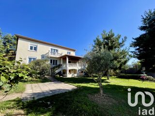  Maison � vendre 8 pi�ces 205 m�