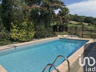  Maison  vendre 7 pices 240 m