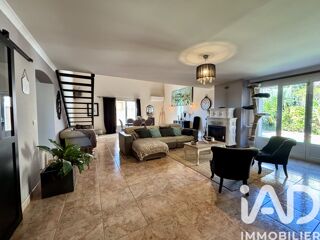  Villa � vendre 6 pi�ces 180 m�