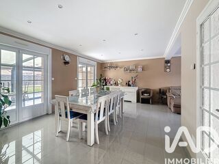  Maison � vendre 8 pi�ces 215 m�