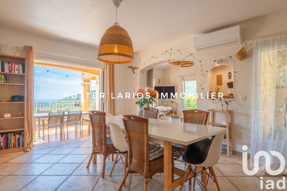 � vendre  Maison Solli�s-Ville (83210)