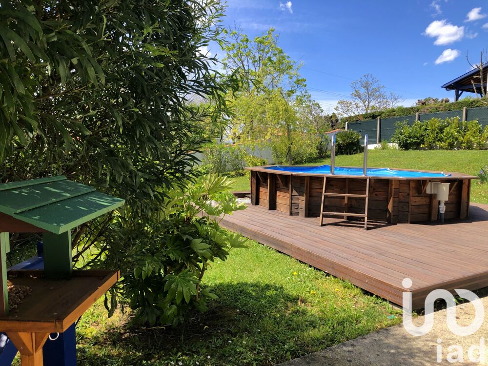 � vendre  Maison Saint-Pierre-d'Irube (64990)