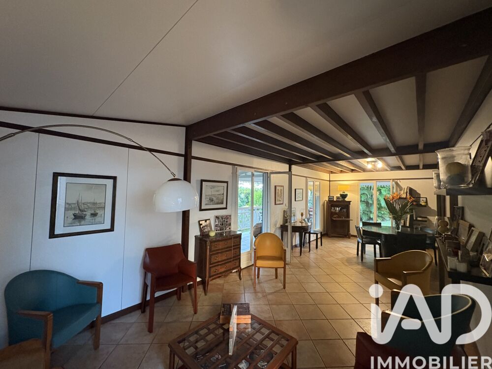 � vendre  Maison Saint-Pierre (97410)