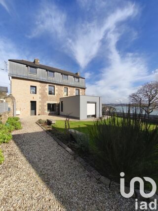  Maison � vendre 10 pi�ces 180 m�