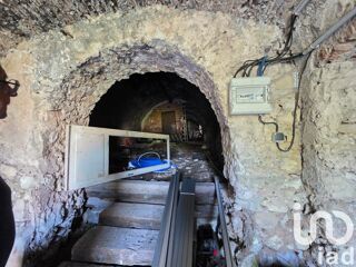  Immeuble � vendre 260 m�