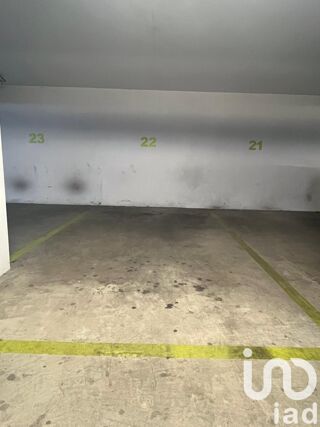 Parking / Garage  vendre 11 m