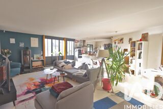  Maison � vendre 6 pi�ces 220 m�