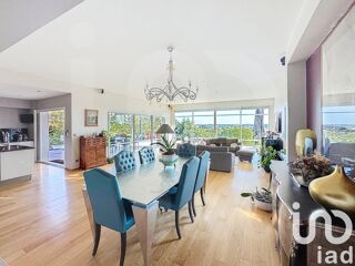  Maison � vendre 7 pi�ces 245 m�