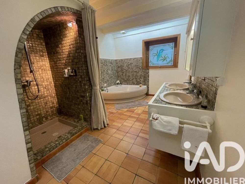 � vendre  Maison Saint-Germain-de-Lusignan (17500)