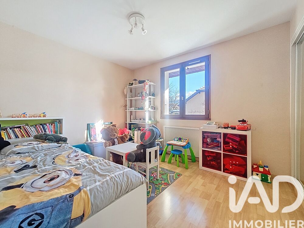 � vendre  Maison Saint-Julien-en-Genevois (74160)