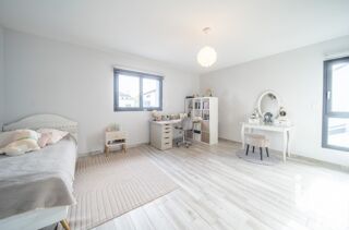  Villa � vendre 7 pi�ces 220 m�