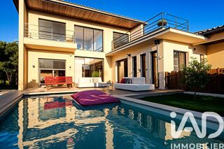  Villa  vendre 4 pices 141 m