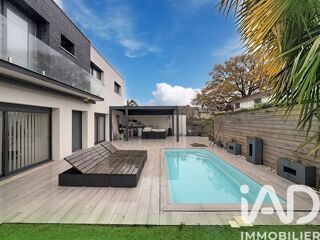  Maison � vendre 6 pi�ces 187 m�