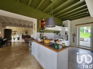  Maison � vendre 8 pi�ces 306 m�