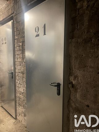  Parking / Garage  vendre 3 m