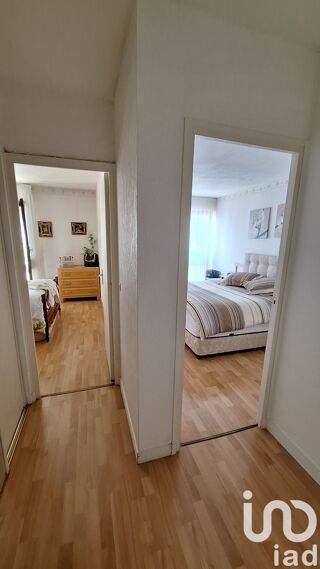  Appartement  vendre 4 pices 77 m