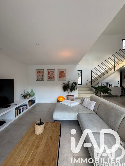   Vente Maison/villa 3 pi�ces Maison - 3 pi�ce(s) - 130 m�