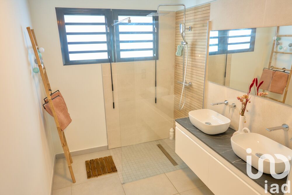 � vendre  Maison Petite-�le (97429)