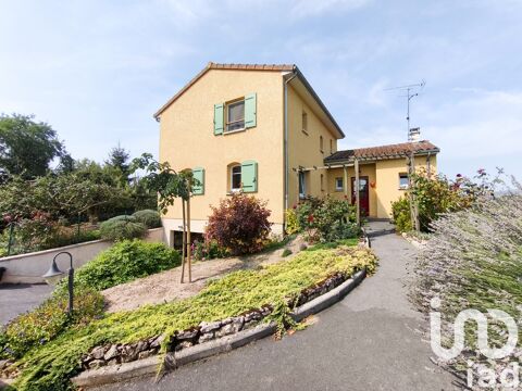   Vente Maison d'architecte 6 pi�ces Villa - 6 pi�ce(s) - 131 m�