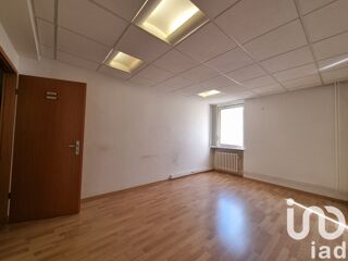  Immeuble � vendre 296 m�