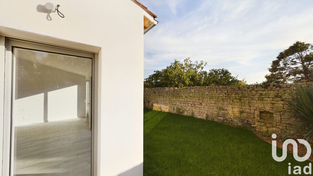  vendre  Maison Sainte-Marie-de-R (17740)