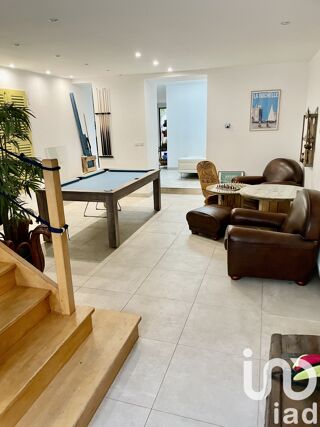  Maison � vendre 8 pi�ces 240 m�