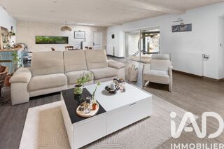  Maison � vendre 6 pi�ces 207 m�