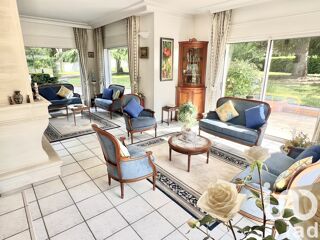  Villa � vendre 9 pi�ces 277 m�