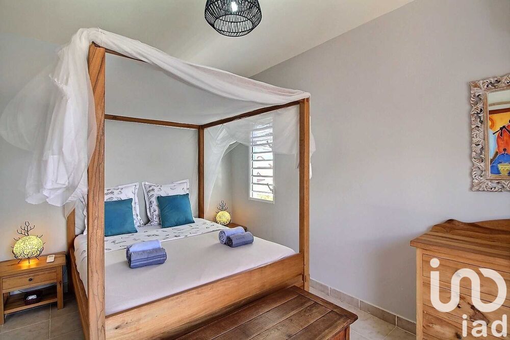 � vendre  Maison Sainte-Anne (97180)