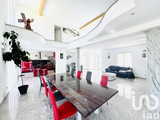  Maison � vendre 15 + pi�ces 455 m�