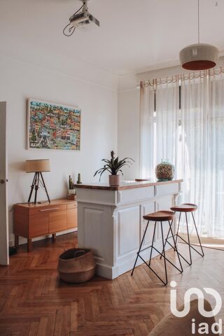  Immeuble � vendre 325 m�