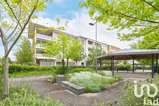  Appartement � vendre 4 pi�ces 77 m�