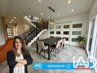  Maison  vendre 7 pices 214 m