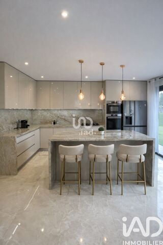  Villa � vendre 6 pi�ces 170 m�