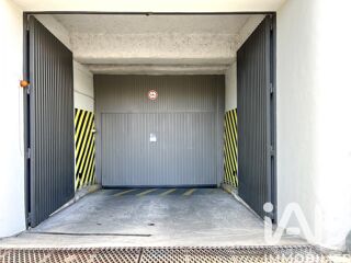  Parking / Garage � vendre 11 m�