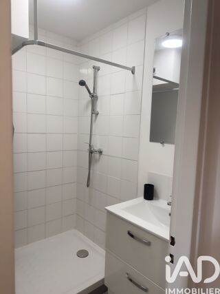  Immeuble � vendre 1300 m�